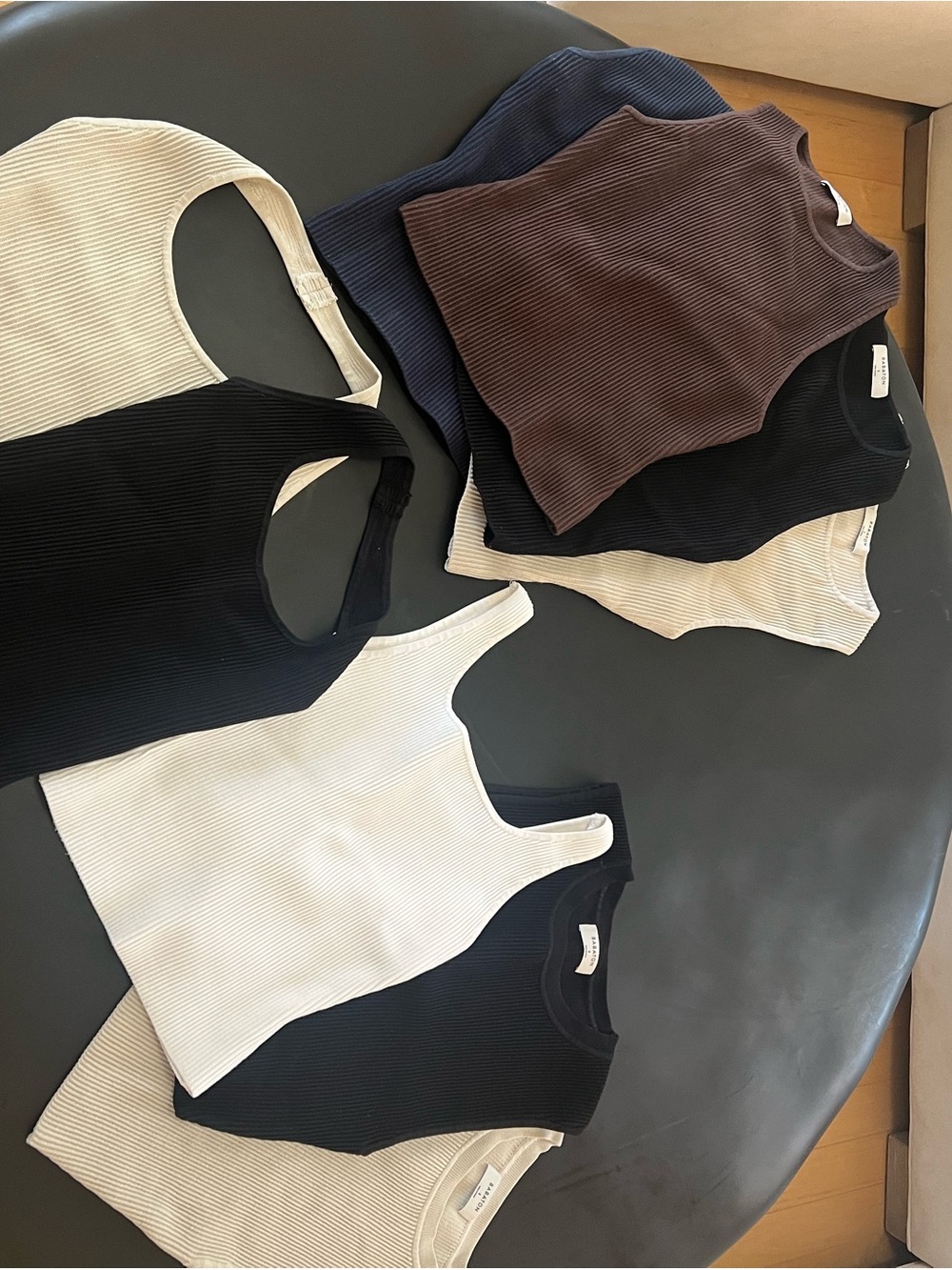 Aritzia Babaton Sculpt Knit Tanks Bundle - Sz Small